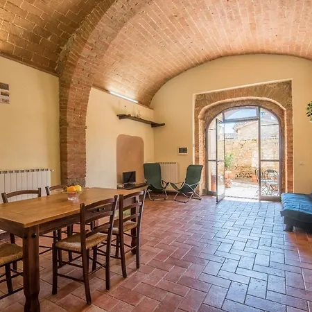 Arianna Apartman Montegabbro